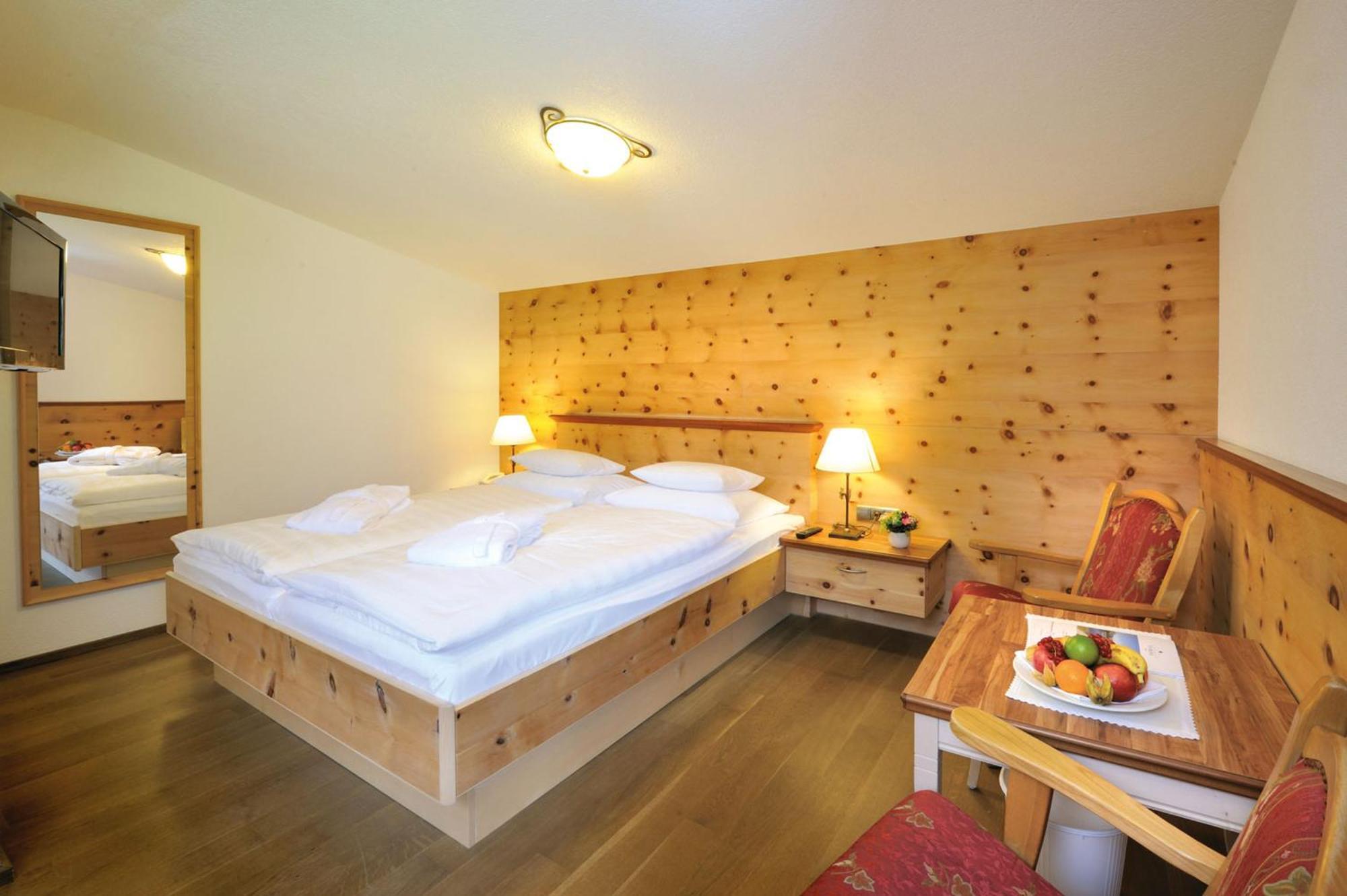 Alpenhotel Tirol Galtür Esterno foto